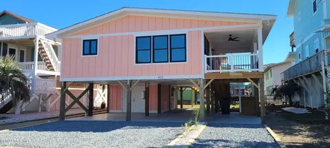 423 2nd St, Sunset Beach, NC 28468