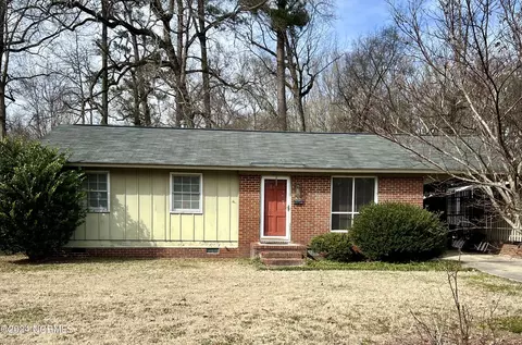 602 Forest Acres Dr, Tarboro, NC 27886