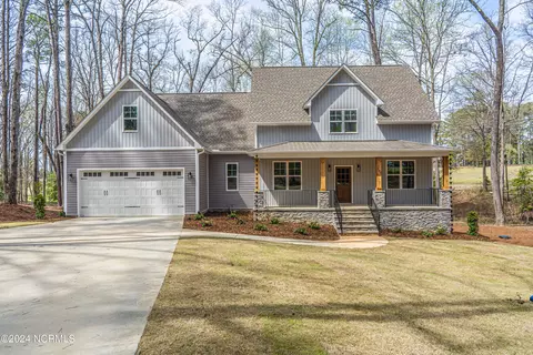 288 Pleasant Ridge Rd, Carthage, NC 28327
