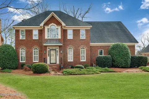 1308 Largo Rd, Greenville, NC 27858