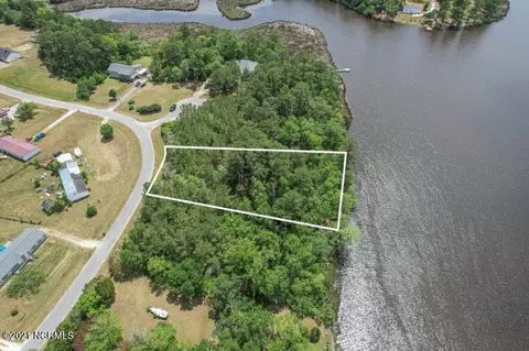 315 Taylor Rd, Havelock, NC 28532