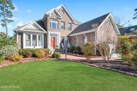 4190 Shearwater Way SE, Southport, NC 28461