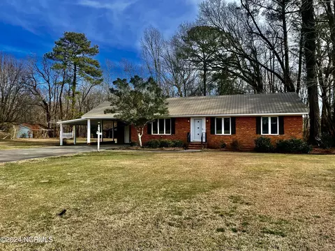 5945 Holly Springs Church Rd, Williamston, NC 27892