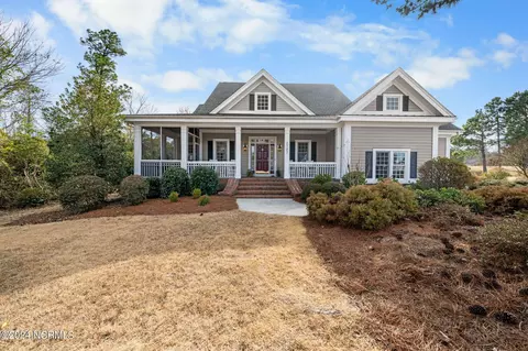 3727 Curricle Ct, Southport, NC 28461