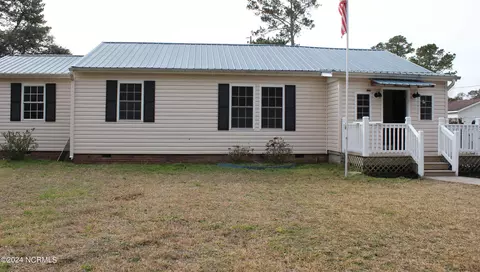 333 Miller Blvd, Havelock, NC 28532