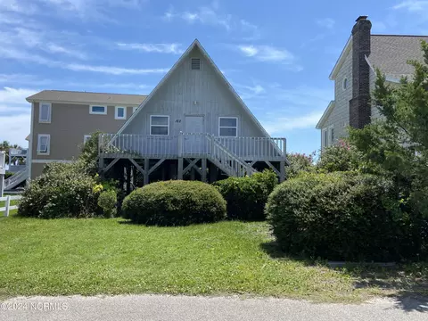 162 Sailfish Dr, Holden Beach, NC 28462