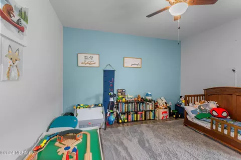 Bedroom - 1202 Skipjack Ct, New Bern, NC 28562 photo 2 of 5