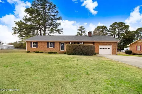 107 S Douglas St, Goldsboro, NC 27534
