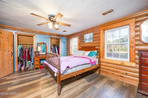 Bedroom - 172 Wood River Rd, West End, NC 27376 photo 3 of 4