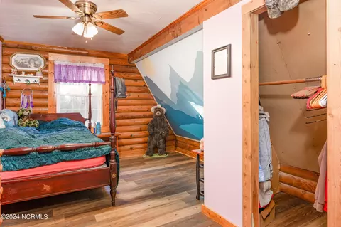 Bedroom - 172 Wood River Rd, West End, NC 27376 photo 1 of 4