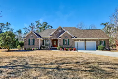 803 S Green Tee Rd, Hampstead, NC 28443