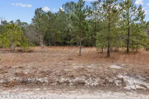 39 Pilchers Branch Rd # A, Holly Ridge, NC 28445