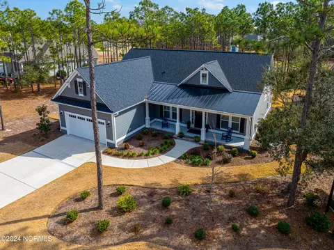 3055 Irwin Dr SE, Southport, NC 28461
