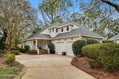 2105 Medeira Ct, Wilmington, NC 28405