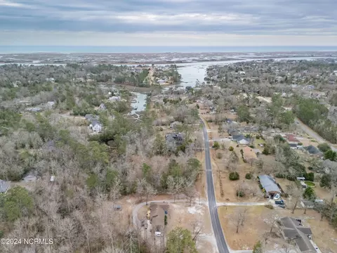 70 Hughes Rd, Hampstead, NC 28443 photo 20