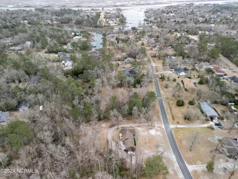 70 Hughes Rd, Hampstead, NC 28443 photo 14