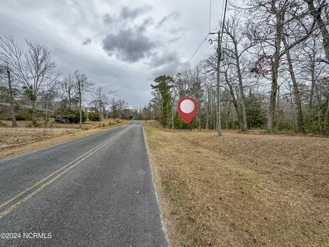 70 Hughes Rd, Hampstead, NC 28443 photo 5