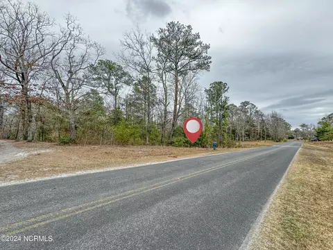 70 Hughes Rd, Hampstead, NC 28443 photo 9