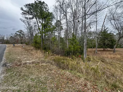 70 Hughes Rd, Hampstead, NC 28443 photo 6