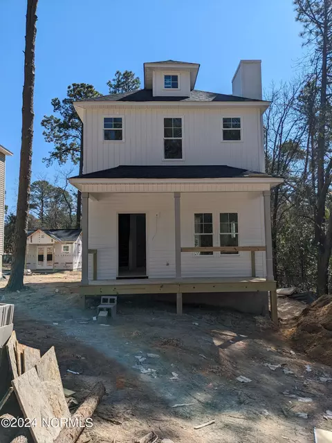 603 S Glover St, Southern Pines, NC 28387