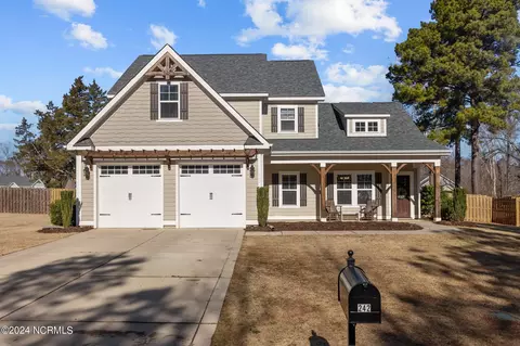 242 Cameron Ave, Vass, NC 28394