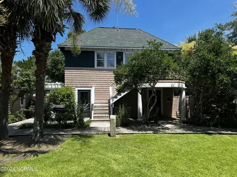 2125 Earl Of Craven Ct #CROFTER RIGHT, Bald Head Island, NC 28461
