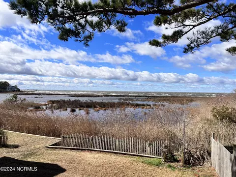 View/Area - 1401 Harbour View Dr, Kill Devil Hills, NC 27948 photo 1 of 2