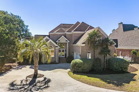 1872 Portage Ln SW, Ocean Isle Beach, NC 28469
