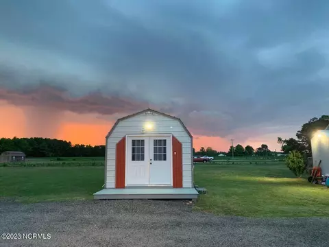 Exterior - 718 Aydlett Rd, Aydlett, NC 27916 photo 5 of 9