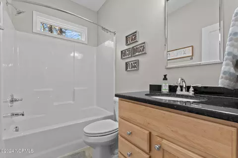 Bath - 195 Forest Ln, Pinehurst, NC 28374 photo 5 of 5