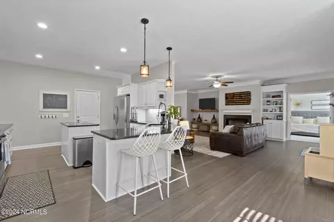 Dining - 195 Forest Ln, Pinehurst, NC 28374 photo 2 of 2