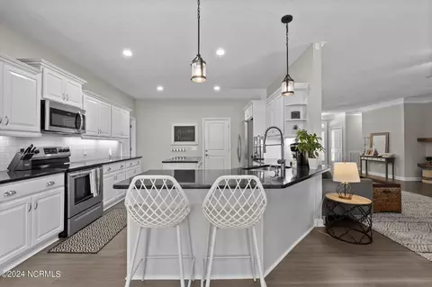 Kitchen - 195 Forest Ln, Pinehurst, NC 28374 photo 2 of 7