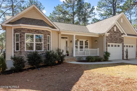 Exterior - 195 Forest Ln, Pinehurst, NC 28374 photo 4 of 20