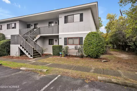 4515 Holly Tree Rd, Wilmington, NC 28412