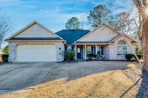 1212 Willowgreen Ct, Winnabow, NC 28479
