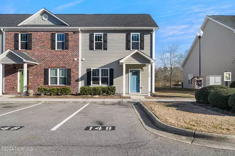 148 Lincoln Place Cir, Leland, NC 28451