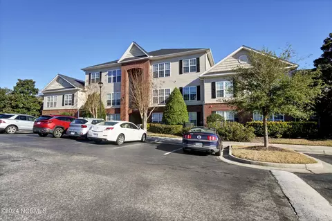 2801 Bloomfield Ln UNIT 308, Wilmington, NC 28412