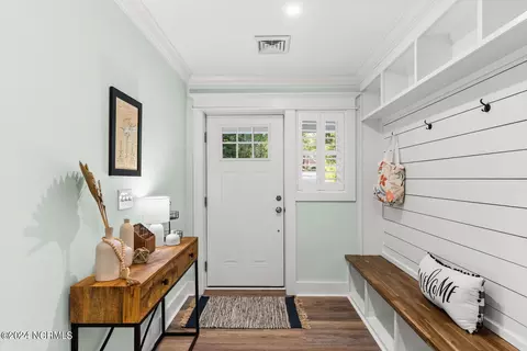 Entry Way - 330 Creekview Dr, Hampstead, NC 28443 photo 1 of 1