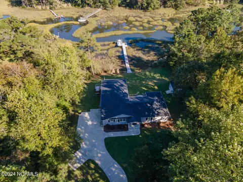 View/Area - 330 Creekview Dr, Hampstead, NC 28443 photo 3 of 17