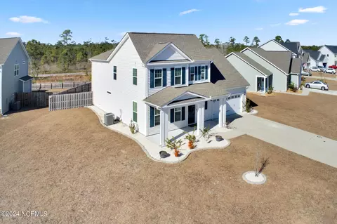 Exterior - 75 N Passerine Path Way, Hampstead, NC 28443 photo 2 of 6