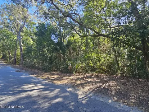 216 N North Bald Head, Bald Head Island, NC 28461