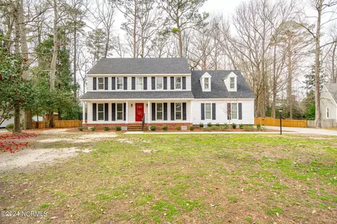 1035 Colleton Way, Trent Woods, NC 28562