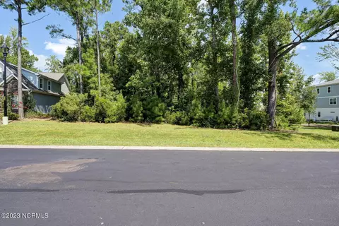 311 Aster Pl, Hampstead, NC 28443 photo 8