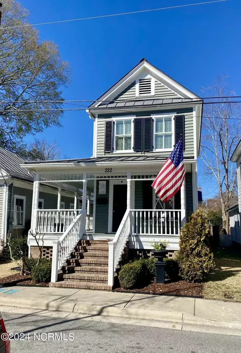 222 Change St, New Bern, NC 28560
