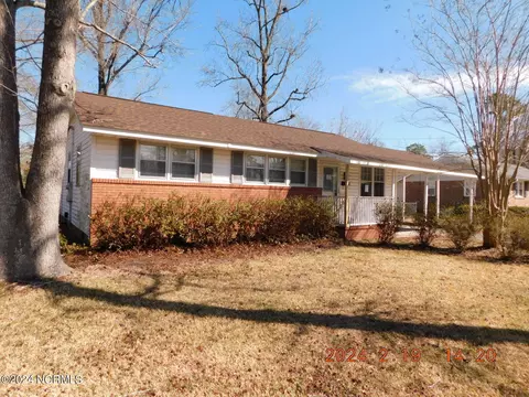 1018 Hendricks Ave, Jacksonville, NC 28540