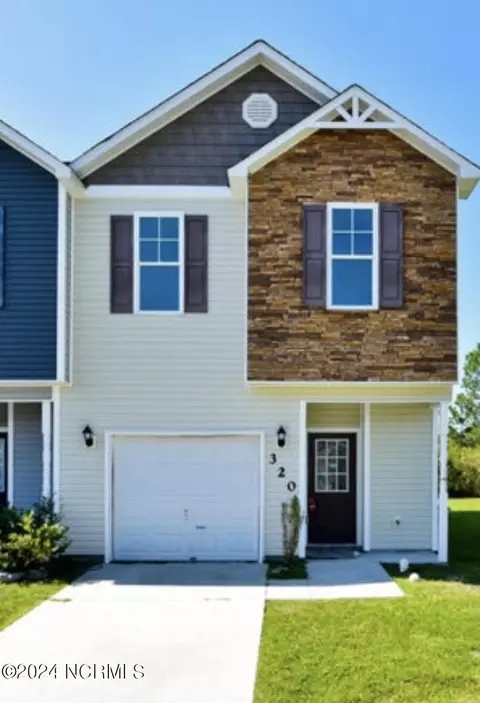 320 Cedar Island Trl, Holly Ridge, NC 28445