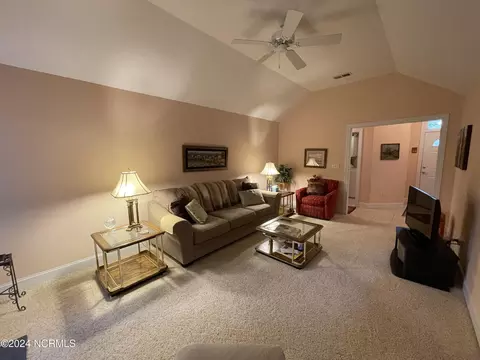 Living - 103 Fair Oaks Rd, Chocowinity, NC 27817 photo 2 of 4