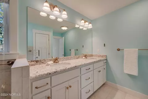 Bath - 855 Island View Rd, Bath, NC 27808 photo 4 of 6