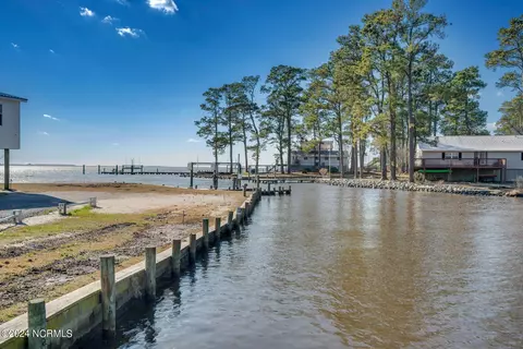 View/Area - 855 Island View Rd, Bath, NC 27808 photo 9 of 16