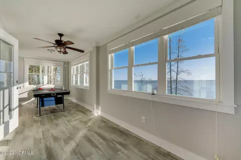 Living - 855 Island View Rd, Bath, NC 27808 photo 5 of 5